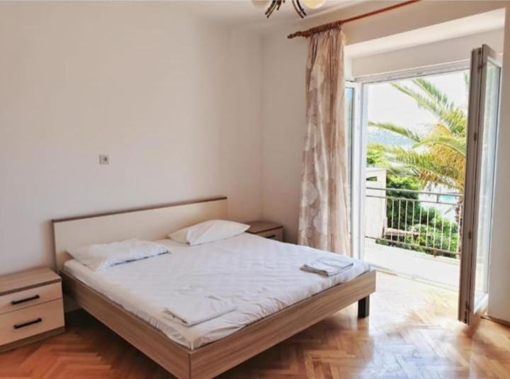 Apartmanibeta Stara Novalja Exterior photo