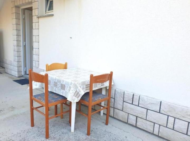 Apartmanibeta Stara Novalja Exterior photo